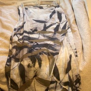 A top and bottom set